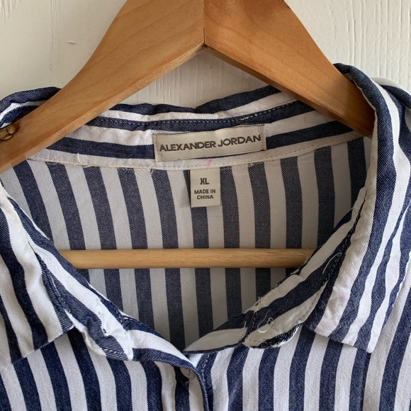 Navy blue and white stripped button down shirt with faux shell buttons. - Picture 4 of 8